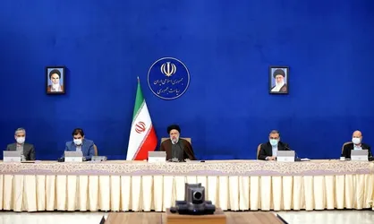 مردمی بودن و عدالت&zwnj;محوری صفات اصلی دولت هستند