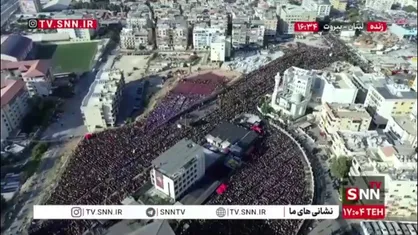 تصاویر هوایی از حضور انبوه مردم در مراسم گرامیداشت سالروز شهادت دبیران کل حزب الله همراه با تلاوت آیات قرآن کریم