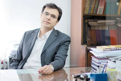 شالچی: صنایع خلاق ارتباط میان بدنه دانشگاهی، پارک&zwnj;های علم و فناوری و بخش خصوصی ایجاد می&zwnj;کند + فیلم