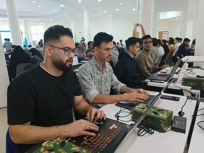 رقابت تنگاتنگ برنامه&zwnj;نویسان در نخستین روز دومین المپیک فناوری ۲۰۲۵