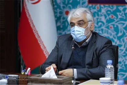 رئیس دانشگاه آزاد ساخت و آغاز تست انسانی واکسن کرونای ستاد اجرایی فرمان امام را تبریک گفت