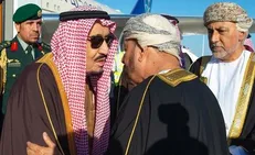 ملک سلمان برای عرض تسلیت وارد «عمان» شد
