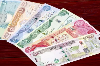 الزام بانک‌ها و صرافی ها به خرید دینار باقی‌مانده زائران اربعین