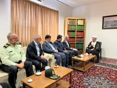 دیدار وزیر کشور با مراجع عظام تقلید و تولیت حرم حضرت معصومه(س)