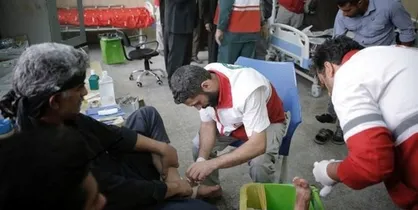 ۳۰ مصدوم به بیمارستان الحسین کربلا منتقل شدند/ ۱۲۴ هزار زائر به درمانگاه هلال احمر مراجعت داشتند
