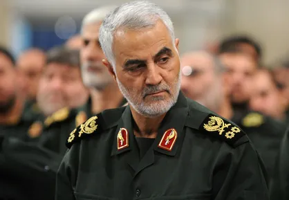 نامه مهم ۲۰ اندیشکده به روحانی / باید در ابعاد اقتصادی و سیاسی هم به ترور شهید سلیمانی پاسخ دهیم