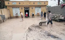 خدمت‌رسانی ۸۰ گروه جهادی در مناطق سیل‌زده استان فارس