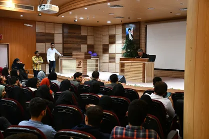دیدار و گفتگو دانشجویان با رئیس دانشگاه علوم پزشکی جهرم + عکس