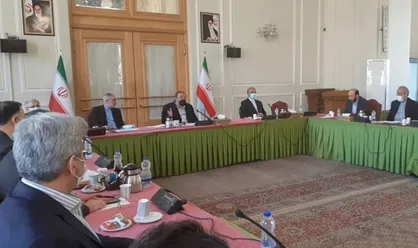 صفری خبر داد: آغاز صادرات سیب ایرانی به پاکستان