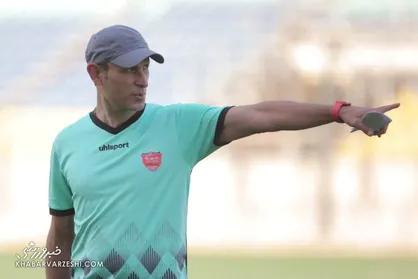 قوت قلب پرسپولیسی&zwnj;ها به یحیی به سبک لیورپولی&zwnj;ها/ تو هیچگاه تنها قدم نخواهی زد!