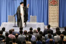 وزارتخانه‌های علوم و بهداشت در مقابل پدیده دلالی نخبگان علمی وظیفه مراقبت و پاکسازی دارند