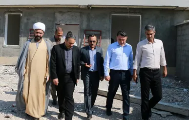 بازدید معاونان بنیاد مسکن کشور از پروژه ۵۰ واحدی خانه امید مهران