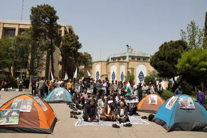 تجمع دانشجویان صنعتی امیرکبیر در حمایت از خیزش دانشجویان در آمریکا