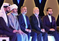 فرزندان شهدای لبنانی همه را حیرت‌زده کردند/ سرود فوق العاده احساسی فرزندان شهدای لبنانی در محفل قرآنی زینبیه دمشق +فیلم