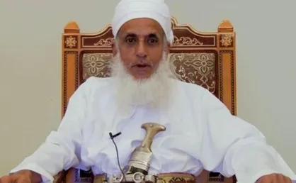 مفتی عمان: مسلمانان سرمایه&zwnj;شان خود را از نهادهای اقتصادی فرانسه خارج کنند