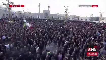 تصویر هوایی از سیل عظیم عاشقان اهل بیت (س) در حرم مطهر  علی بن موسی الرضا(ع)