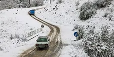 برف و باران در جاده‌های ۲۳ استان