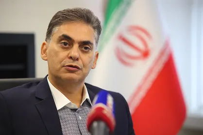 لاهوتی: دفترچه شعار انتخاباتی رئیس جمهور ۲۰ درصد هم اجرایی نشد! / چرا در مورد سیاست&zwnj;های رانت&zwnj;زا با هیچ وزیر و وکیلی برخورد نمی&zwnj;شود؟ + فیلم