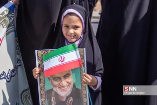 راهپیمایی بانوان فاطمی در شیراز