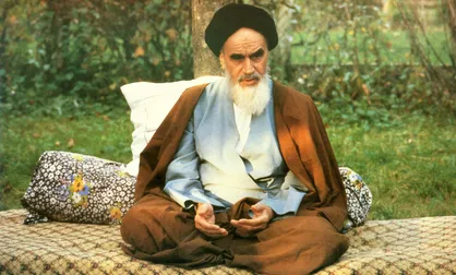 نصیحتی که امام(ره) هم به شاه و هم به مسئولان جمهوری اسلامی کرد