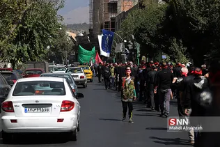 دسته عزاداری روز عاشورا حسینی