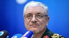 سردار طلایی‌نیک: راه مقابله با قدرت‌های بیگانه‌ای که می‌خواهند استقلال کشور را مورد تهاجم قرار دهند، فقط قدرتمند شدن است + فیلم