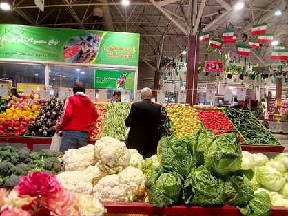 هر کیلوگرم گوجه&zwnj;فرنگی بین ۴۵ تا ۶۳ هزار تومان + جدول