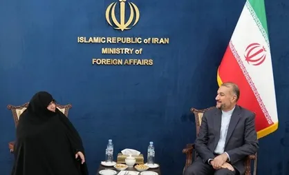 دیدار خانواده دیپلمات ربوده شده ایران در لبنان با امیرعبداللهیان