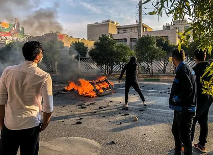 چه کسانی از آشوب&zwnj;های ایران سود می&zwnj;برند؟