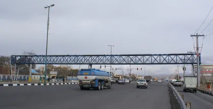 هشدار مرکز اطلاع&zwnj;رسانی پلیس راهنمایی و رانندگی تهران بزرگ/ عابرینی که لباس مشکی بر تن دارند از محل&zwnj;های مجاز عبور کنند