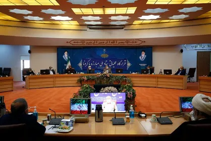 وزیر بهداشت طرح جدید محدودیت&zwnj;ها را برای فرمانداران تشریح کرد