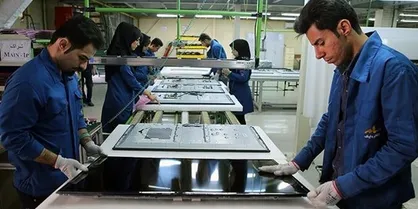 نیازمند تلاش در عرصه اقتصاد هستیم/ خرید کالای ایرانی را جدی بگیریم