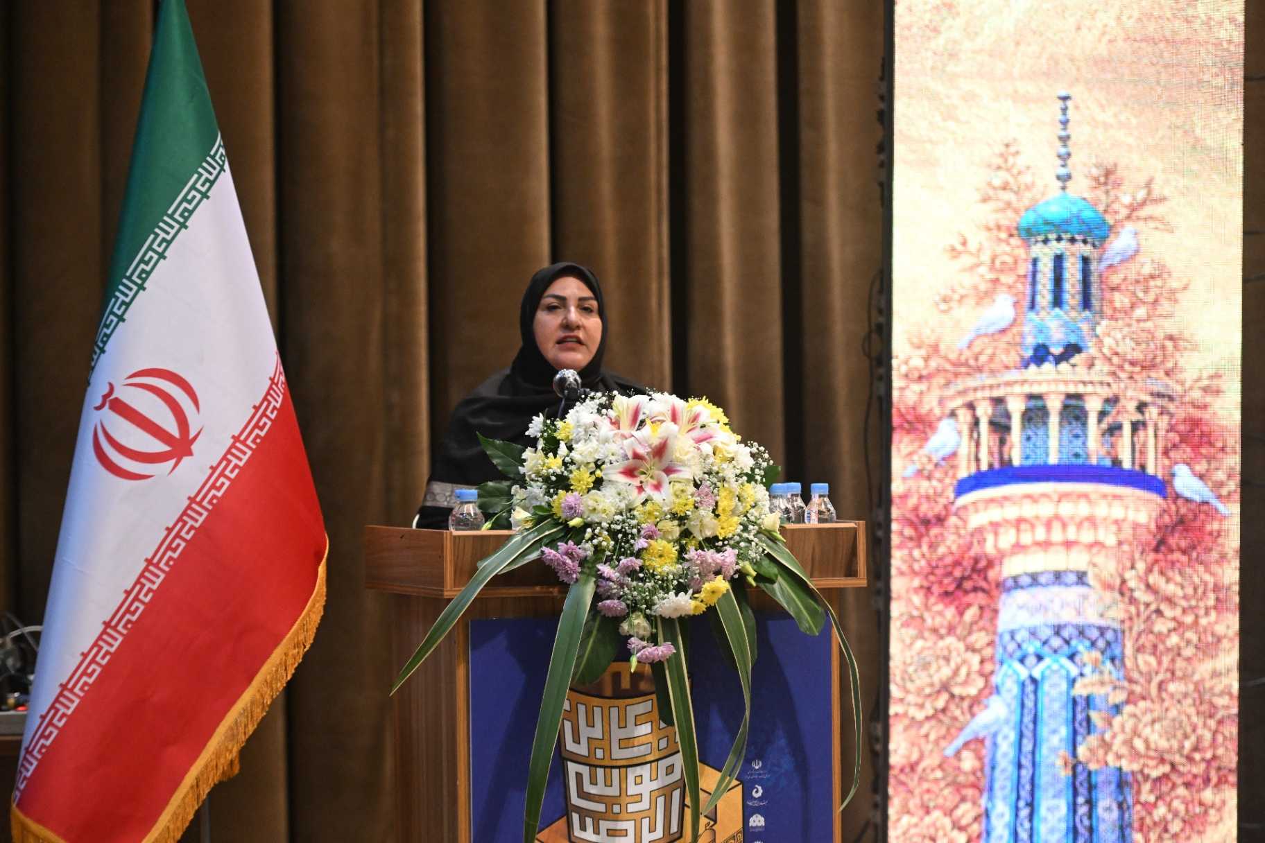 جشنواره عکس رضوی بستری برای ثبت و روایت فرهنگ رضوی است/۵ هزار اثر به چهاردهمین جشنواره عکس رضوی رسید