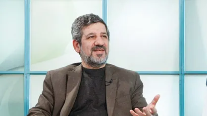 به نظر می&zwnj;&lrm;رسد دولت سیزدهم فراجناحی باشد