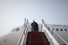 ظریف راهی کویت شد