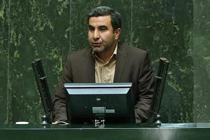 انتقاد عضو هیات رئیسه مجلس از کم بودن میزان بسته حمایتی دولت برای تامین نیازمندان