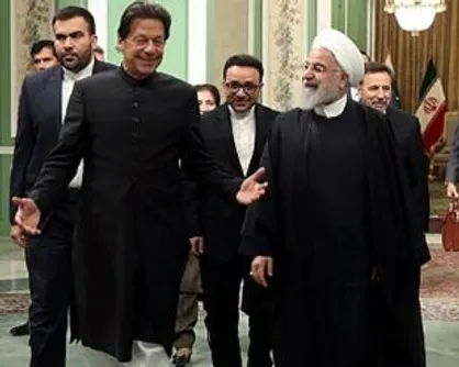 تهران و اسلام آباد یک سند همکاری در زمینه بهداشت و درمان امضا کردند