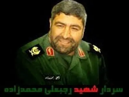 دفاع از مهران با پای برهنه