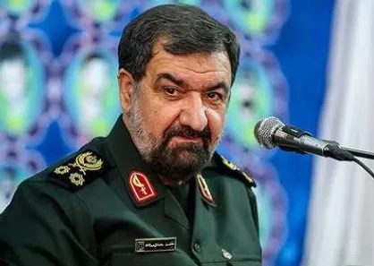 رضایی: رزمندگان اسلام انتقام سختي از آمريکا خواهند گرفت