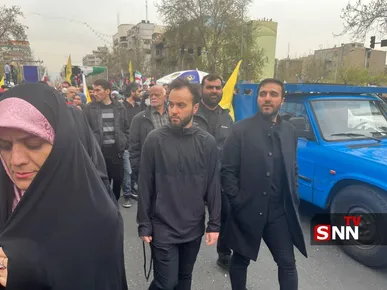 حضور فرزند سپهبد شهید حاج قاسم سلیمانی در راهپیمایی بزرگ روز قدس در تهران+ عکس