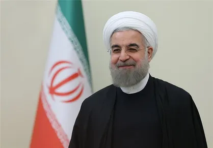 علت حضور نیافتن روحانی در نمایشگاه مطبوعات چه بود؟
