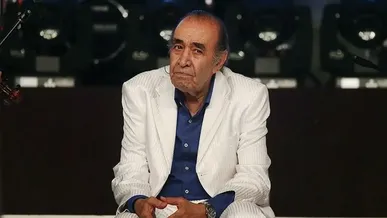 ببینید/ حافظ خوانی زنده یاد «ایرج خواجه امیری»