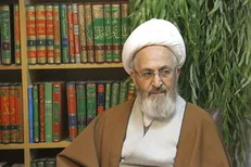 اوقاف برای مدیریت مساجد امام جماعت تربیت کند