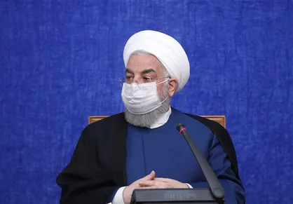 روحانی: با مقاومت مردم شاهد شکست جنگ اقتصادی دشمن هستیم / دولت سیزدهم با مشکل تأمین کالا&zwnj;های اساسی روبه&zwnj;رو نخواهد شد