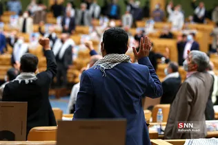 آیین تجلیل از یک میلیون پیشکسوت دفاع مقدس و مقاومت 