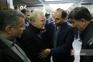 مراسم ختم مادر وزیر بهداشت
