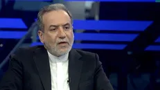 عراقچی: ایران به حق مردم آمریکا برای انتخاب رئیس‌جمهور مورد نظر آنها احترام می‌گذارد