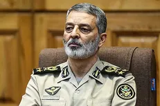 سرلشکر موسوی: ارتش می‌تواند برای جامعه الگو باشد/ خالصانه در سیل خدمت کردیم