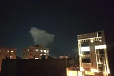 حمله نظامی دشمن آمریکایی به جزیره لارک