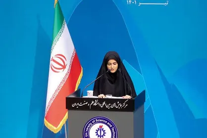 سهمیه هیات علمی و جایگزین سربازی به دانشجویان نمونه اختصاص یابد